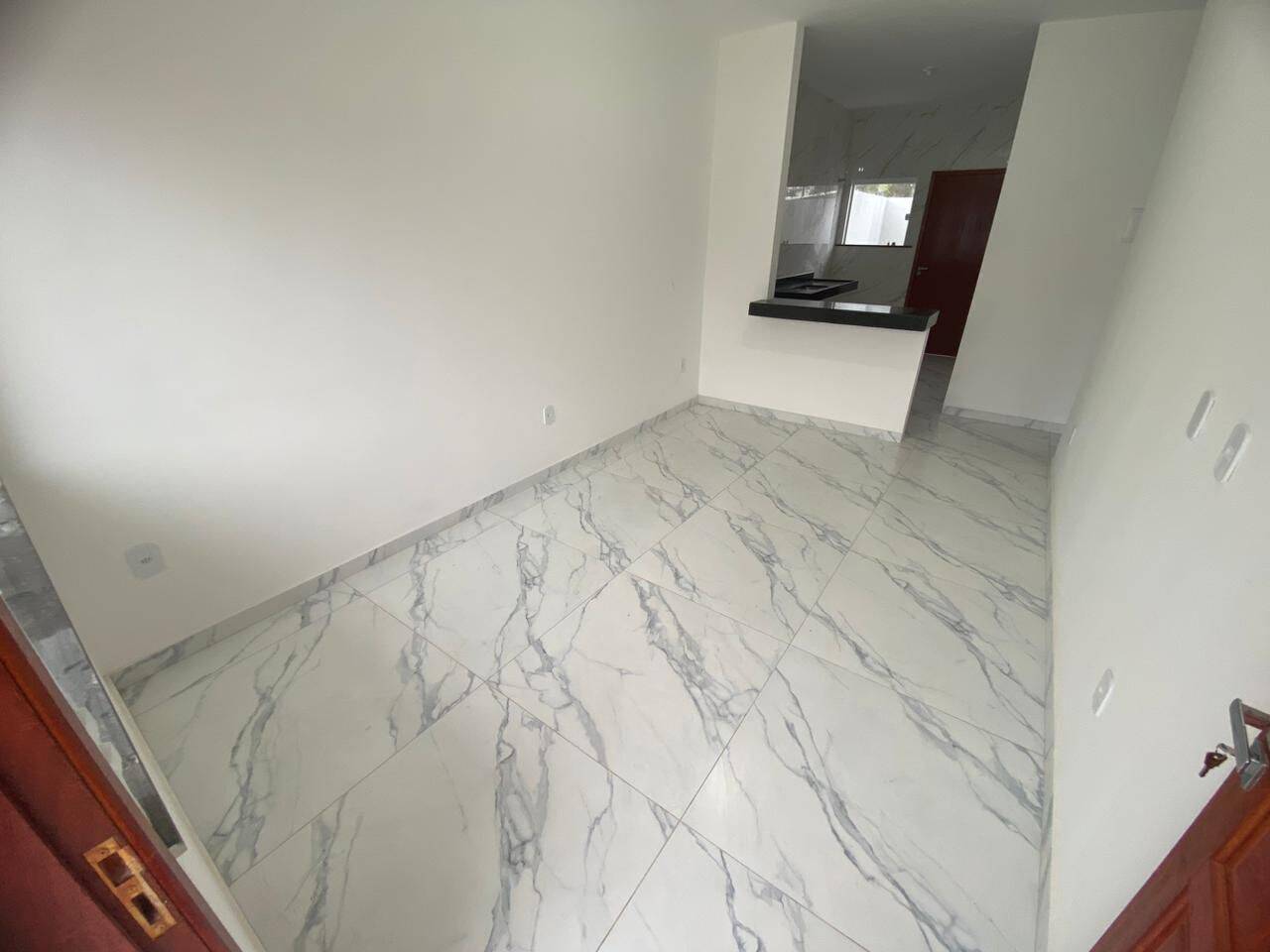 Casa à venda com 2 quartos, 54m² - Foto 6