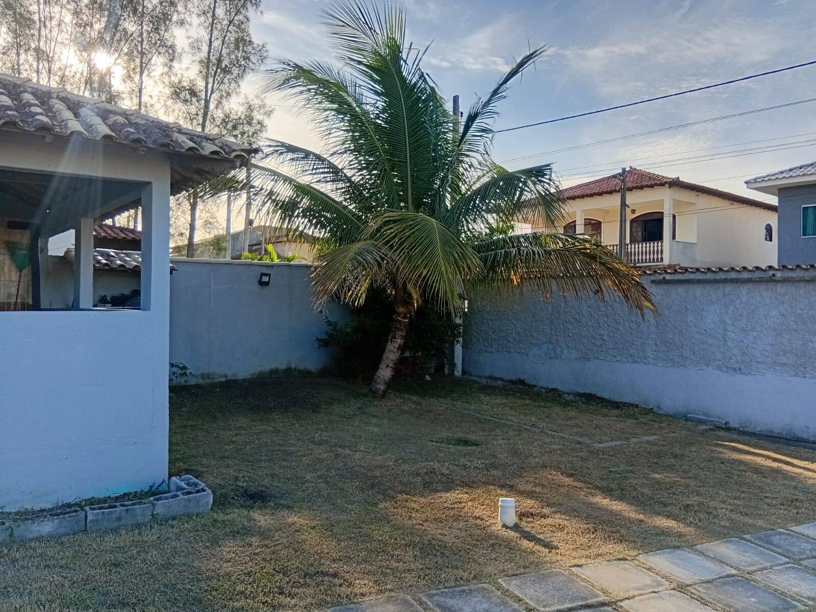 Casa à venda com 1 quarto, 80m² - Foto 2