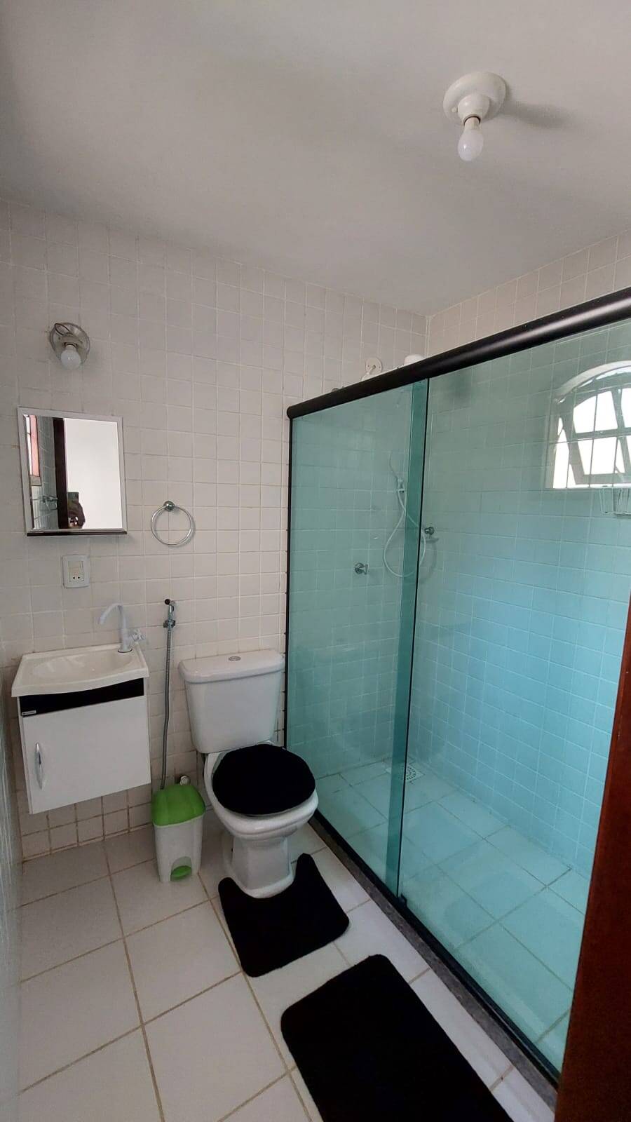Casa para alugar com 4 quartos, 250m² - Foto 16