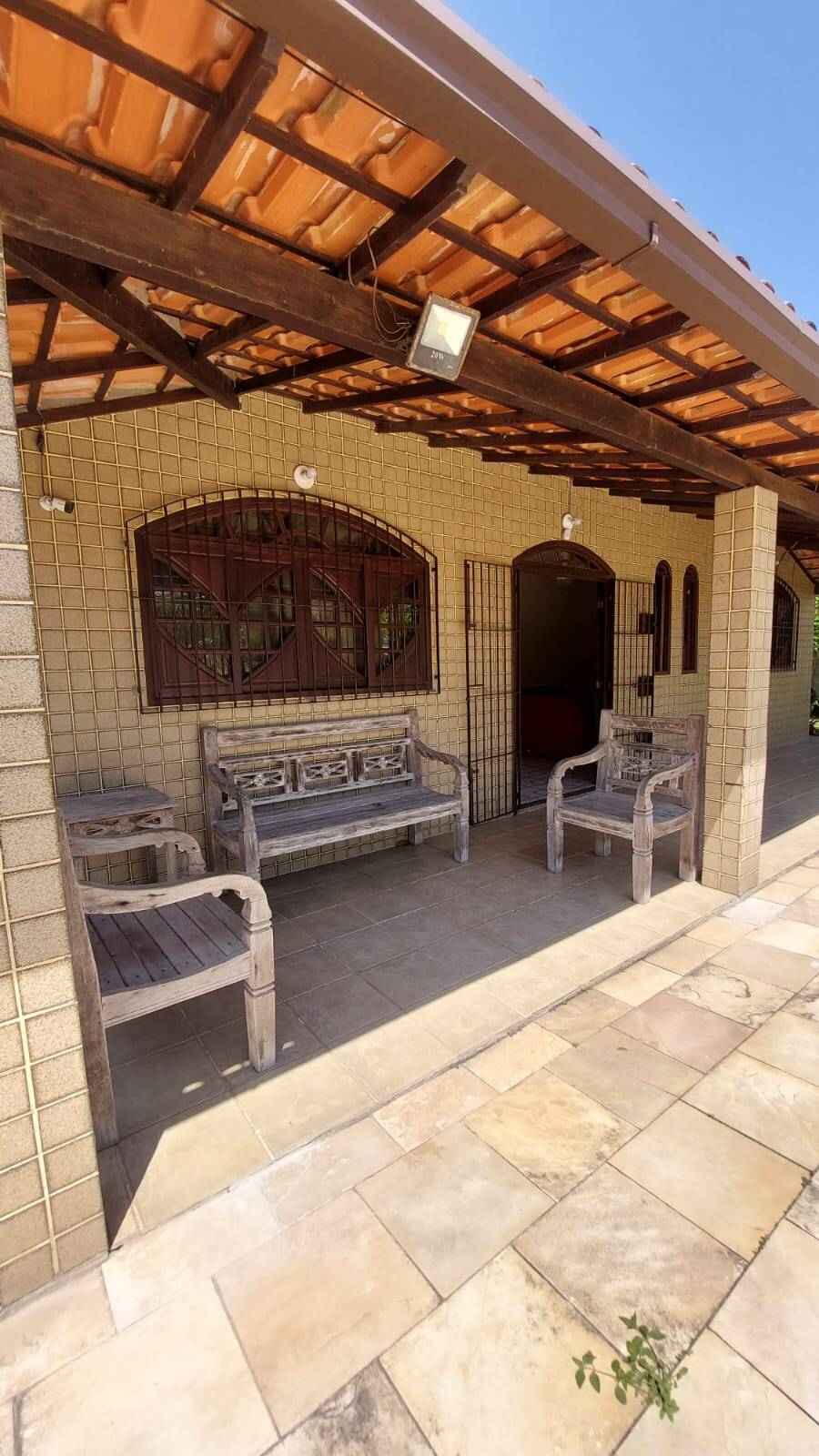 Casa para alugar com 4 quartos, 250m² - Foto 23