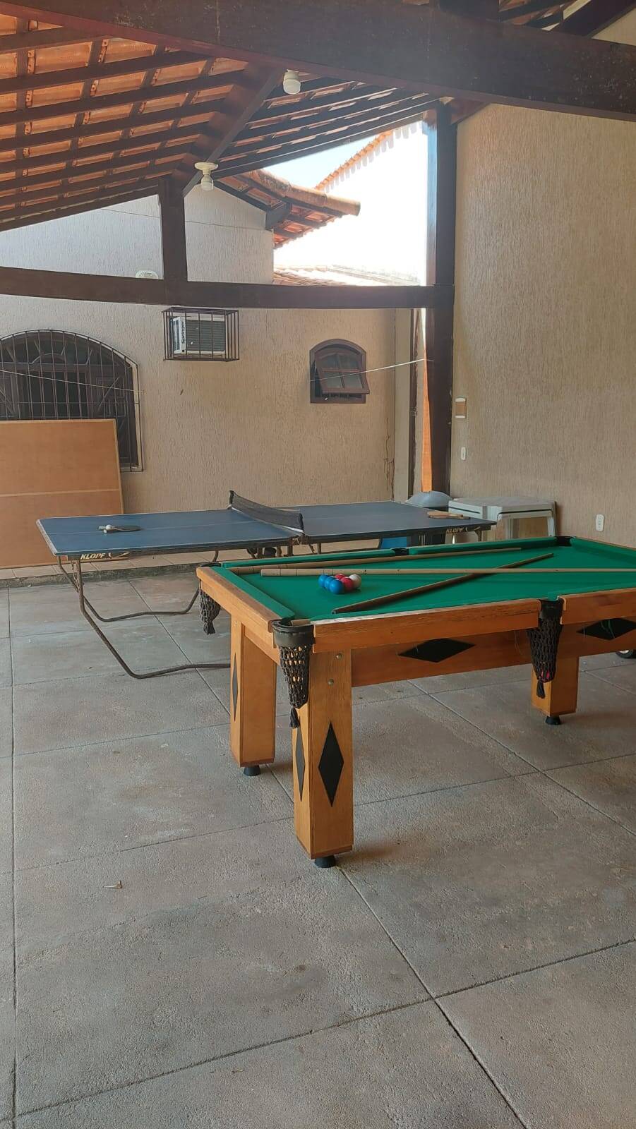 Casa para alugar com 4 quartos, 250m² - Foto 26