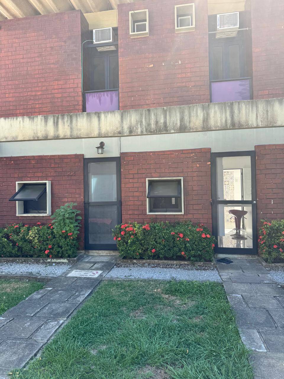 Casa à venda com 2 quartos, 89m² - Foto 3