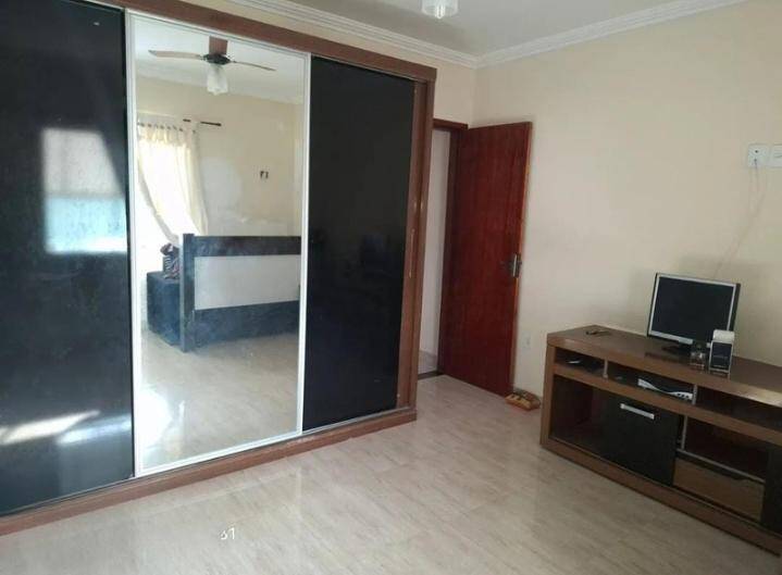 Casa, 5 quartos, 200 m² - Foto 14