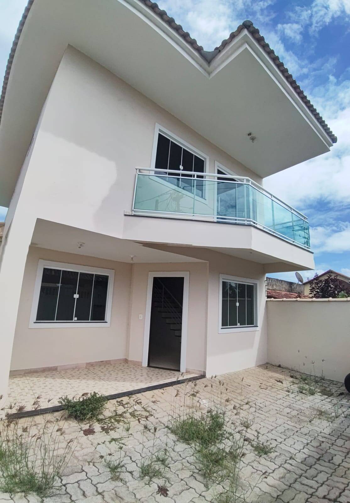 Casa para alugar com 4 quartos, 100m² - Foto 1