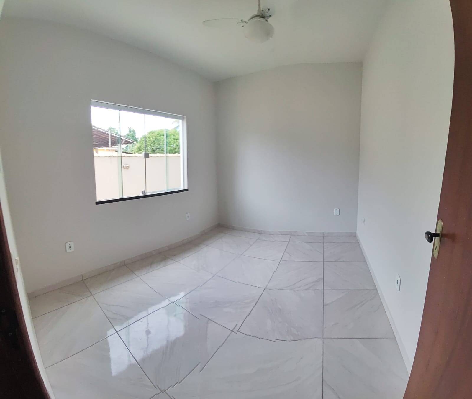 Casa para alugar com 4 quartos, 100m² - Foto 8