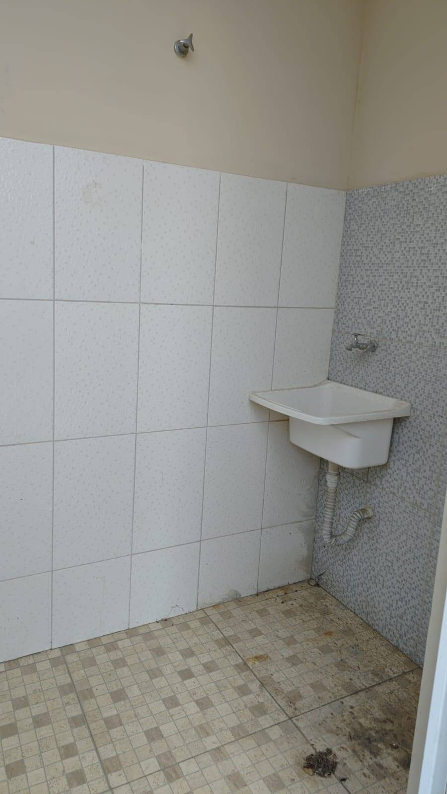 Casa para alugar com 4 quartos, 100m² - Foto 13