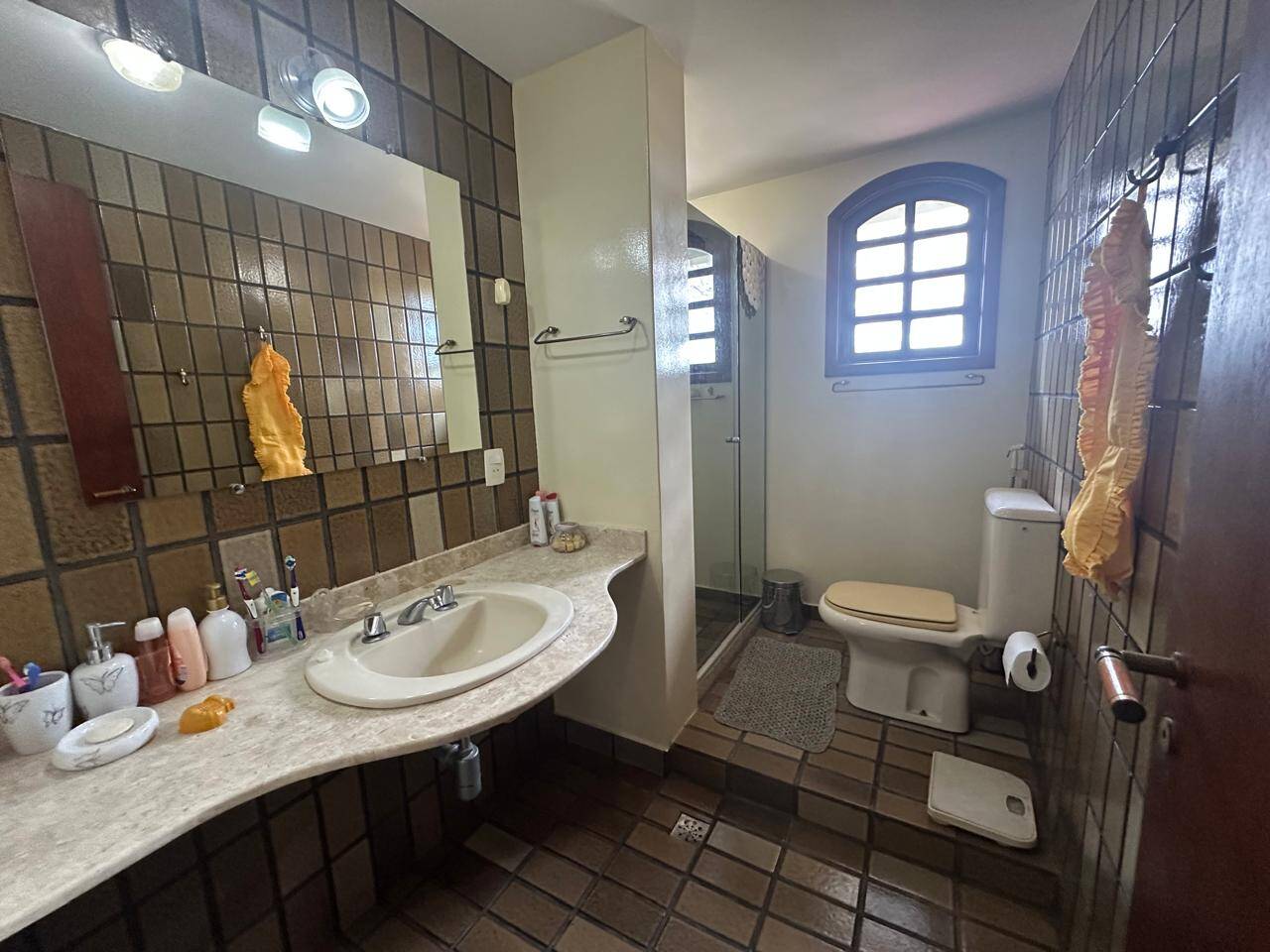 Casa, 5 quartos, 302 m² - Foto 3