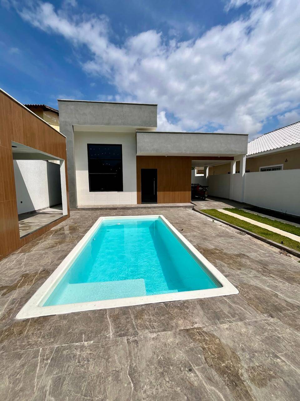 Casa, 3 quartos, 174 m² - Foto 1