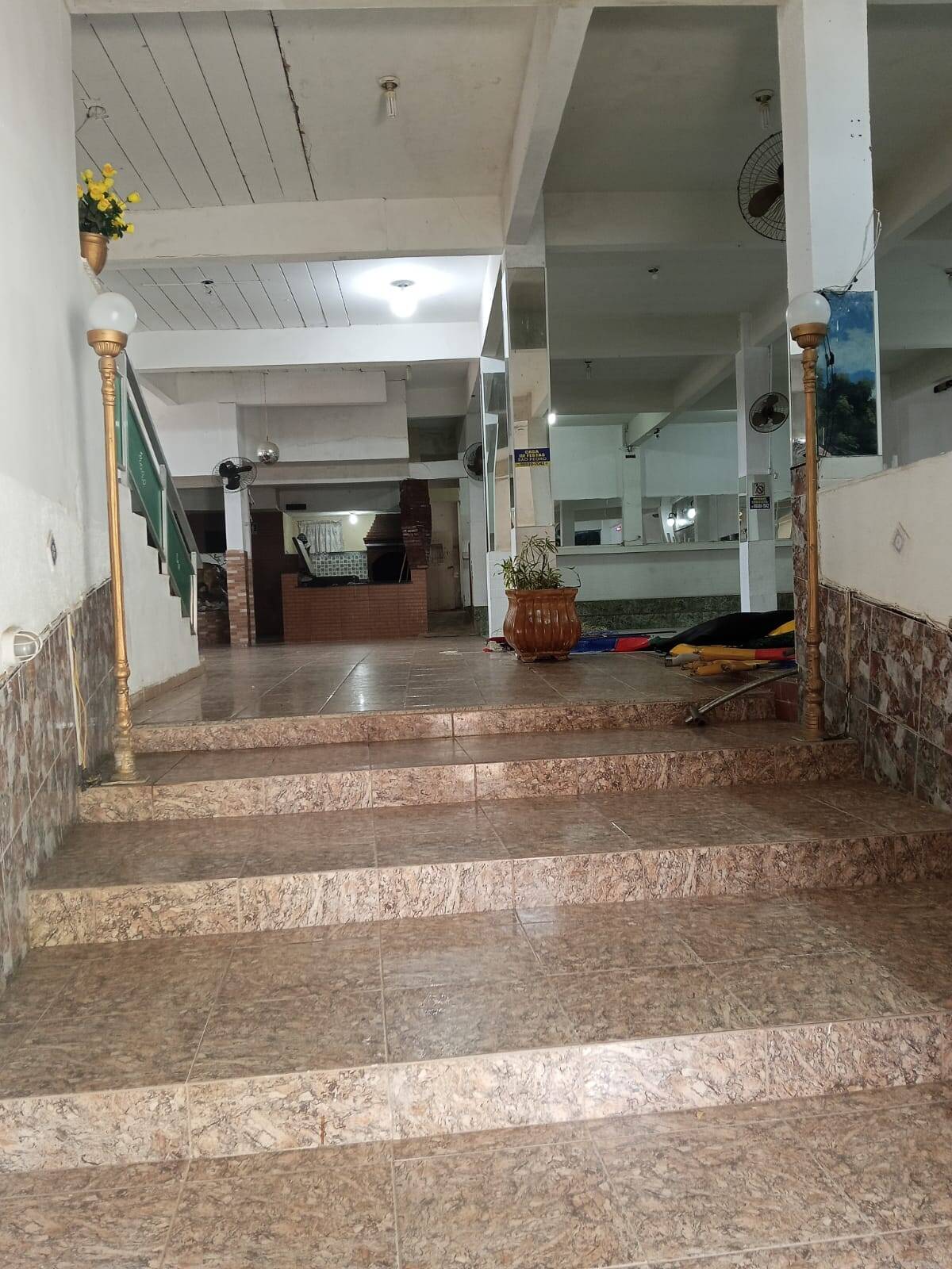 Loja-Salão, 540 m² - Foto 1