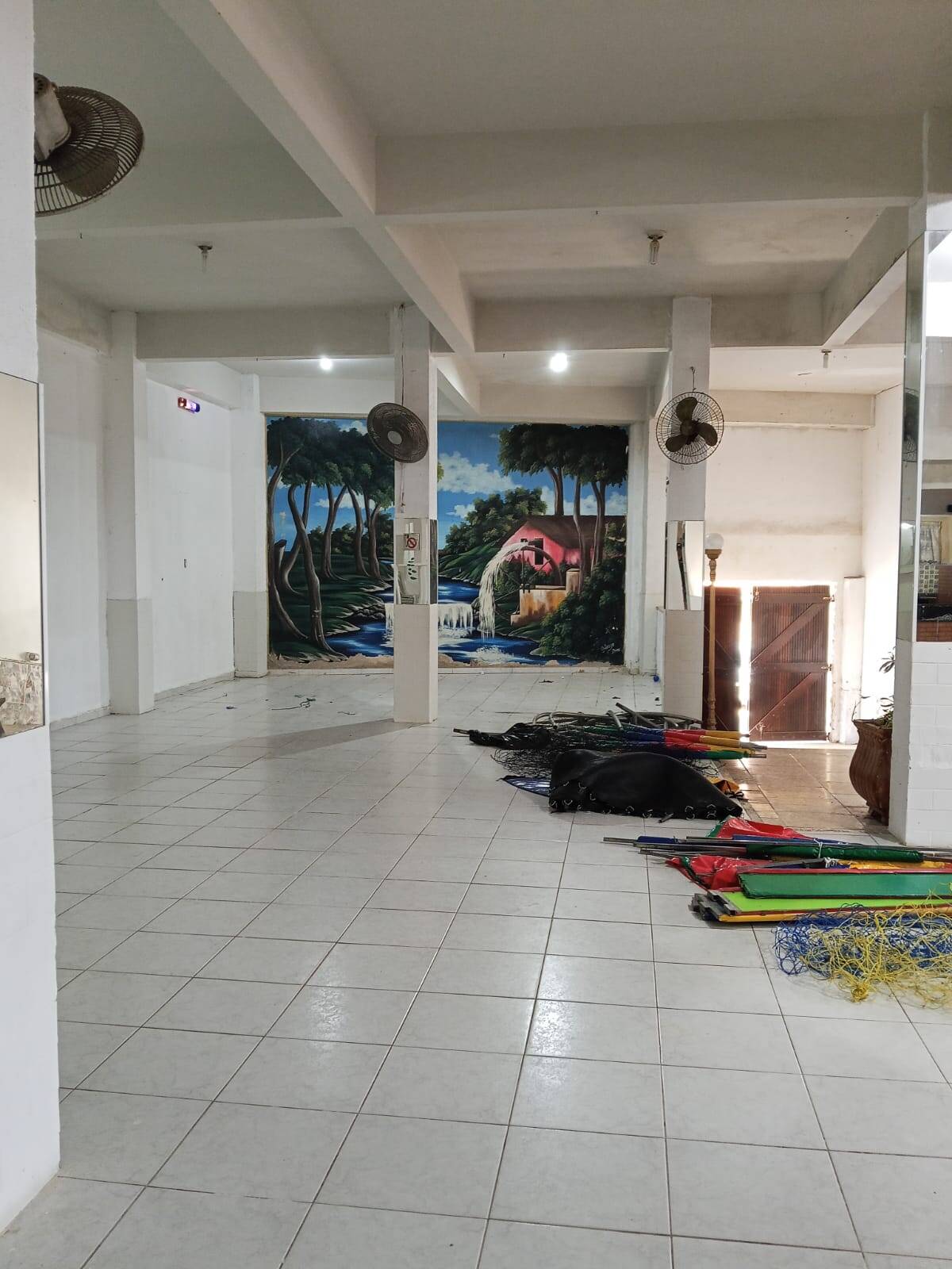 Loja-Salão, 540 m² - Foto 2