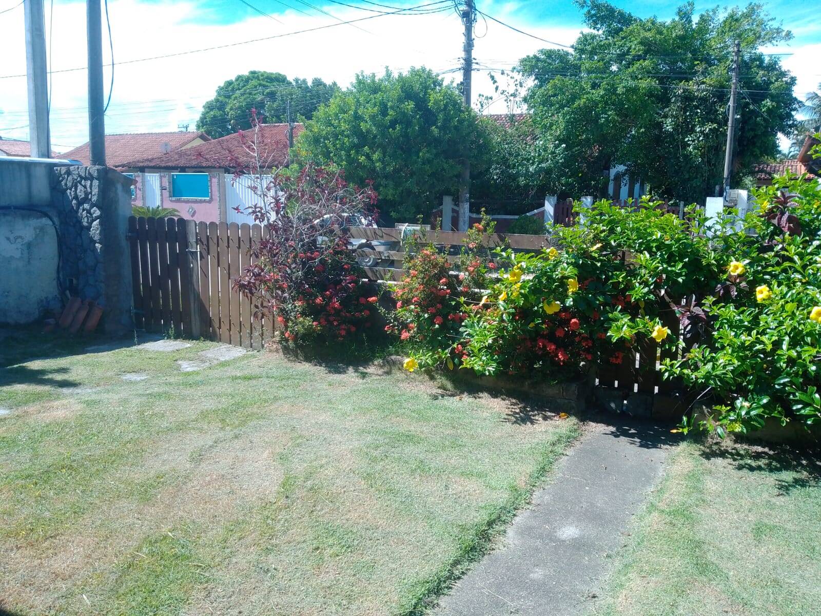 Casa à venda com 2 quartos, 90m² - Foto 3