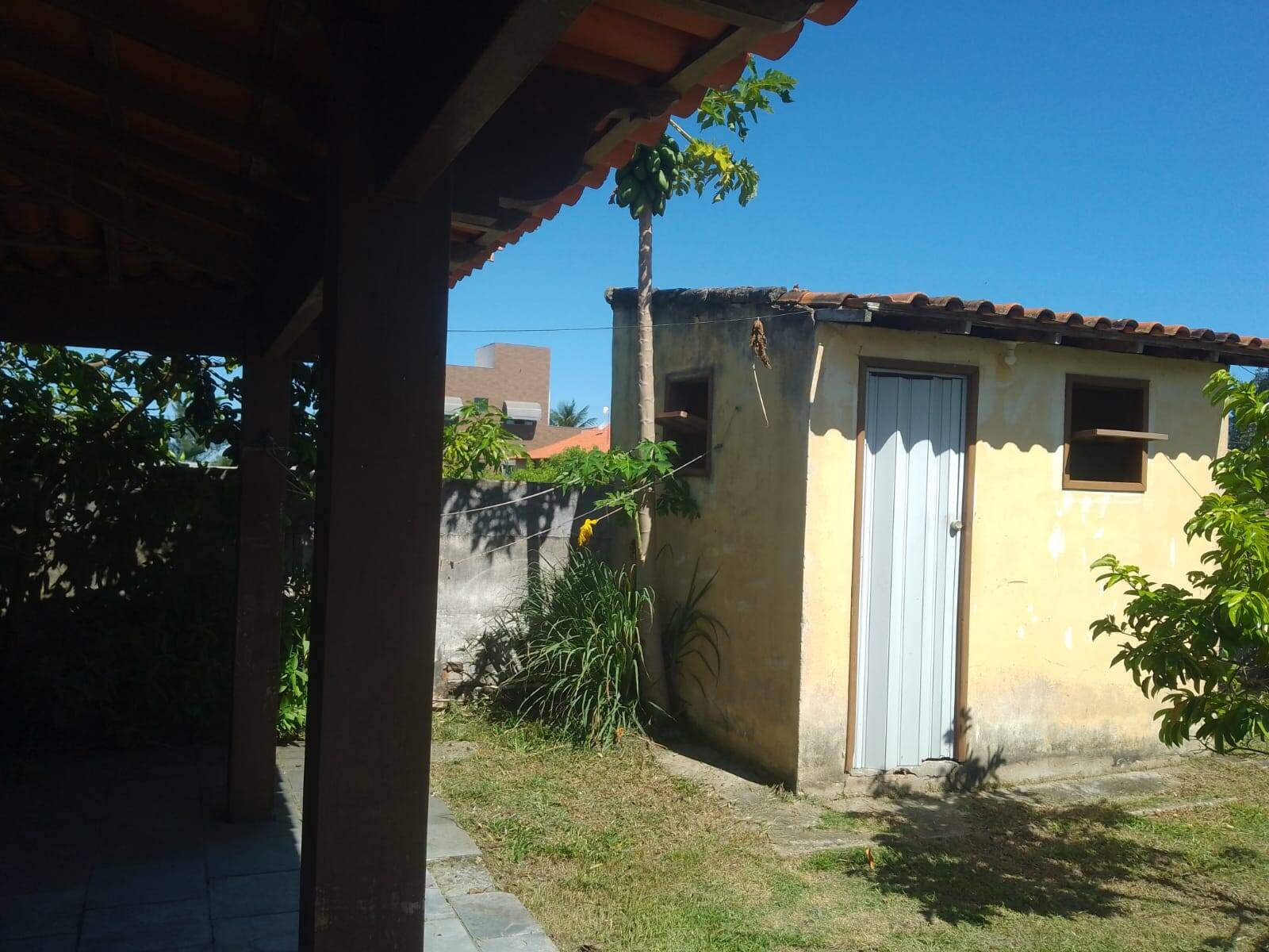 Casa à venda com 2 quartos, 90m² - Foto 12