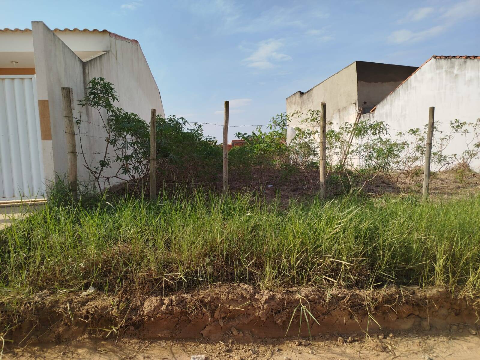 Terreno, 180 m² - Foto 1