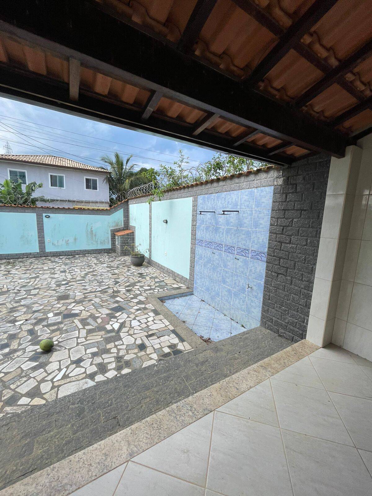 Casa, 5 quartos, 244 m² - Foto 2