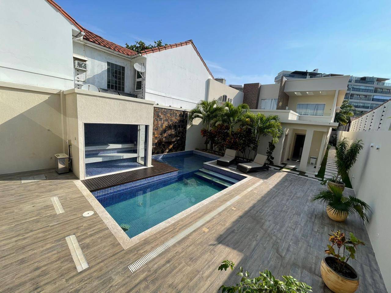 Casa, 5 quartos, 550 m² - Foto 1