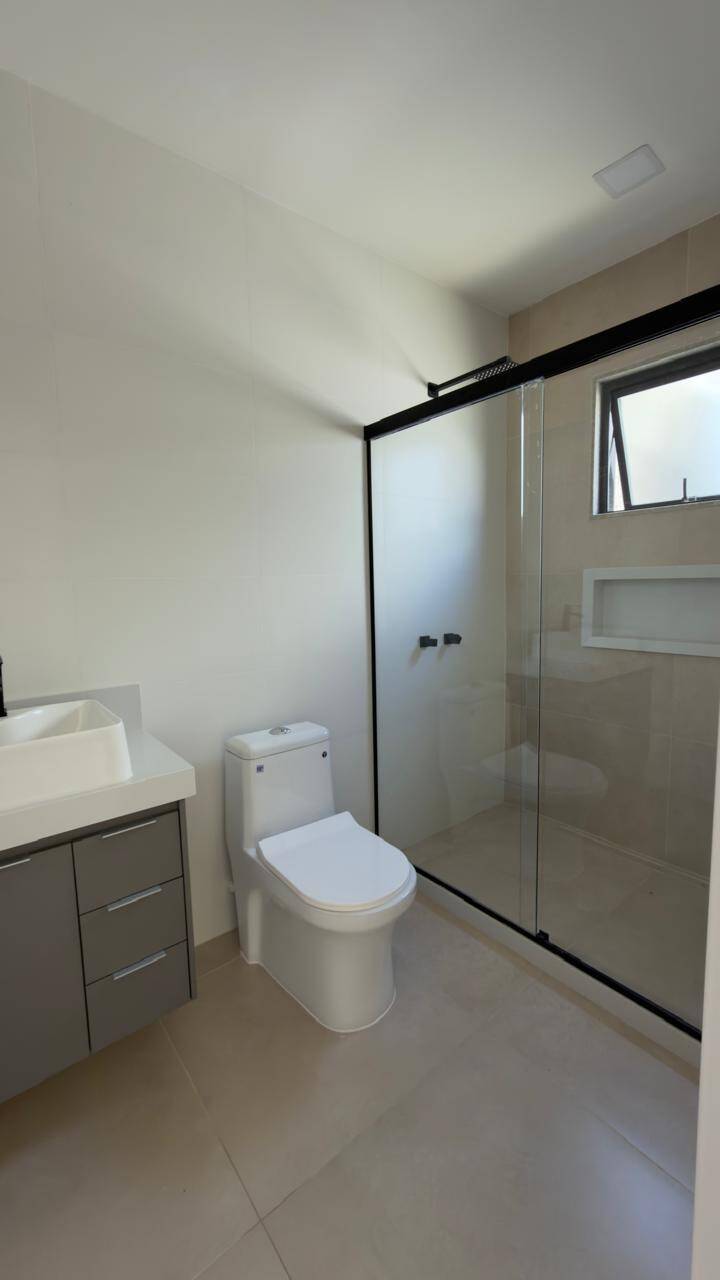 Casa, 3 quartos, 220 m² - Foto 22