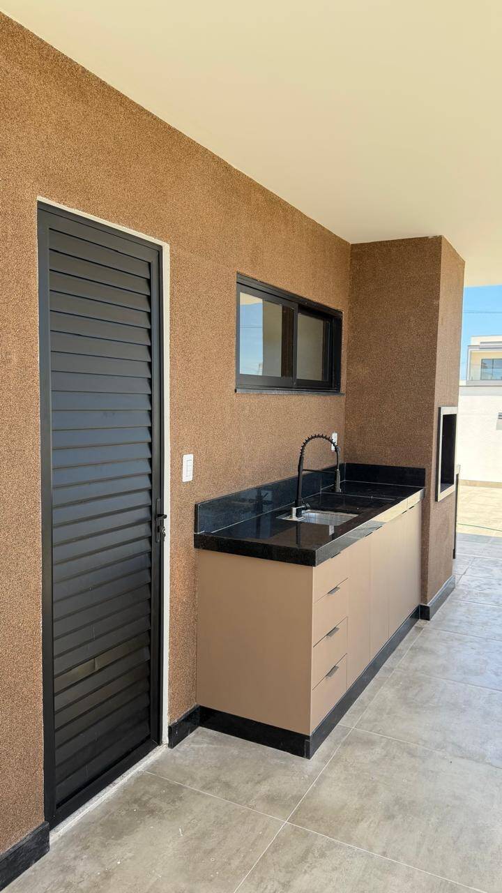 Casa, 3 quartos, 220 m² - Foto 35