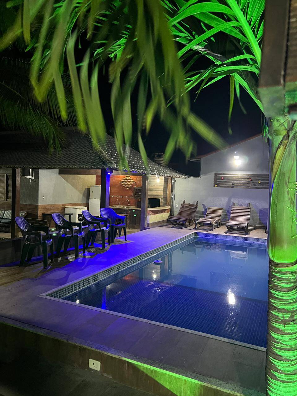 Casa, 4 quartos, 289 m² - Foto 1