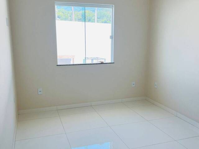 Casa para Venda em Araruama - 5