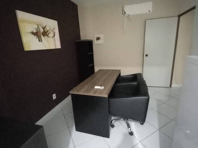 Sala para Locação em Araruama - 5