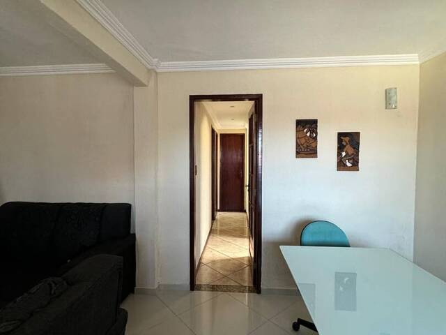 Casa para Venda em Araruama - 3