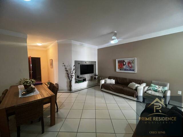Apartamento para Venda em Cabo Frio - 5