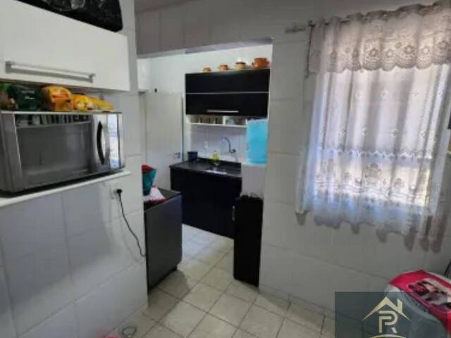 Apartamento para Venda em Araruama - 5