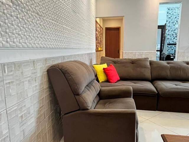 Casa para Venda em Araruama - 3