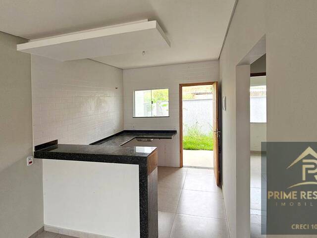 Casa para Venda em Araruama - 3