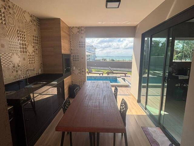 Casa para Venda em Araruama - 3