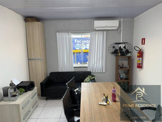 #SA0521 - Andar Comercial para Locação em Araruama - RJ