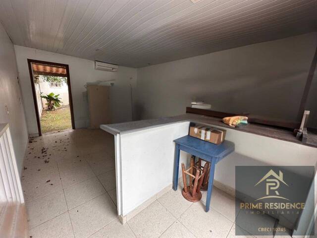 Sala para Locação em Araruama - 3